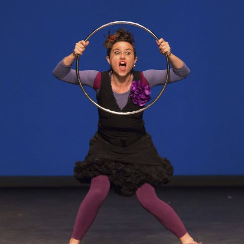 HIPNóTICA CIRCO TEATRO